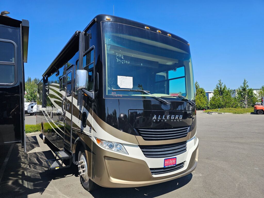 2017 Tiffin Motorhomes Allegro 36LA