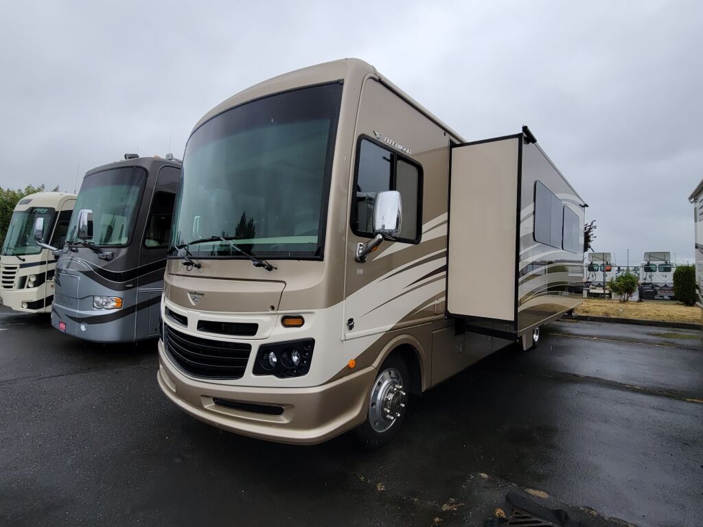 2017 Fleetwood Bounder 35K