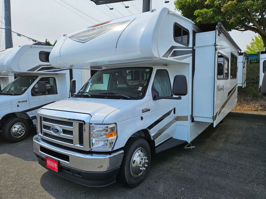 2025 Coachmen Freelander 31MB