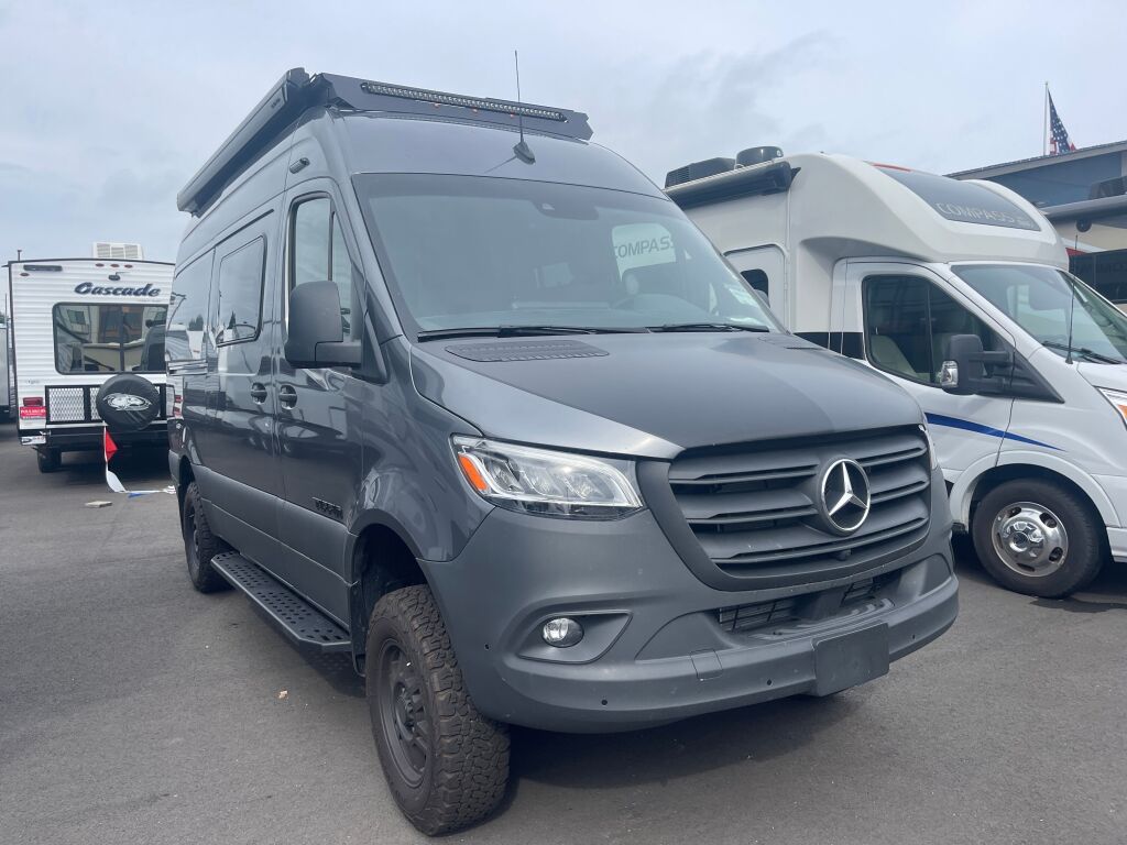 2025 Tiffin Motorhomes GH1 GH1