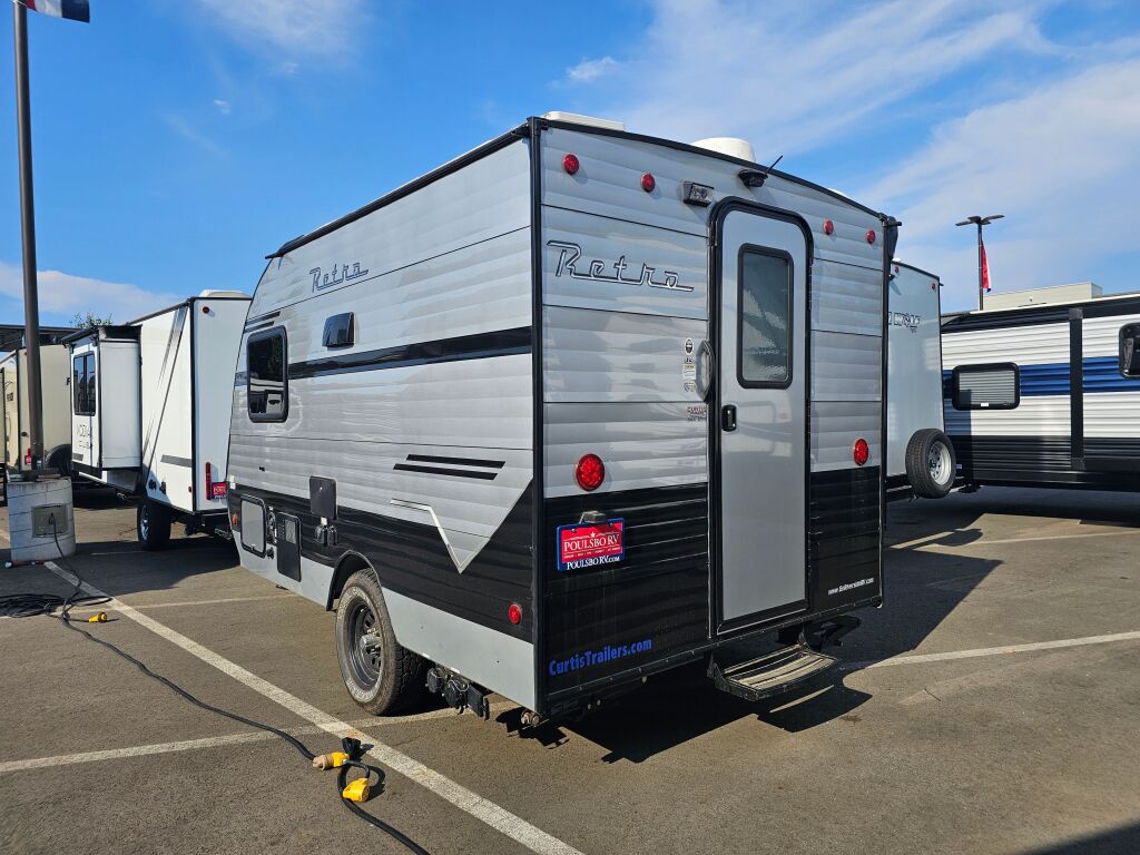 2022 Riverside RV Retro 135