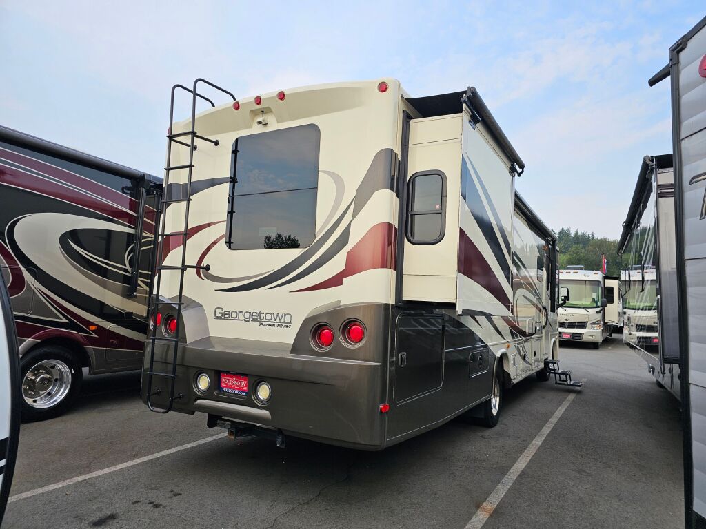 2017 Forest River Georgetown 335DS