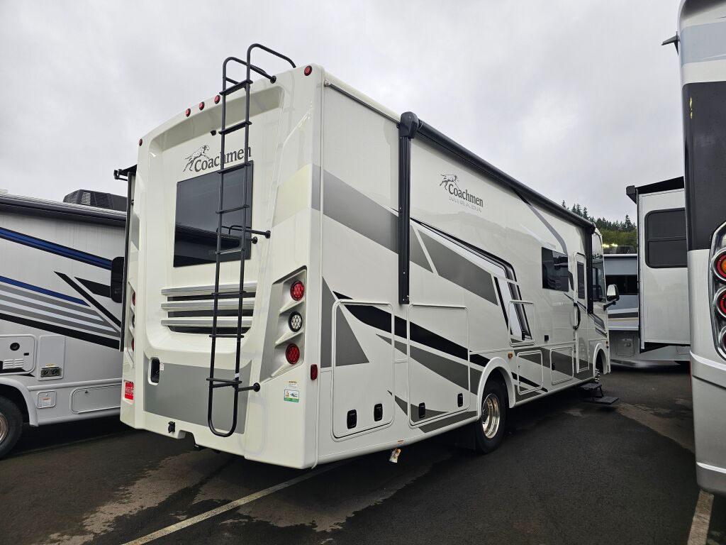 2025 Coachmen Mirada 29FW