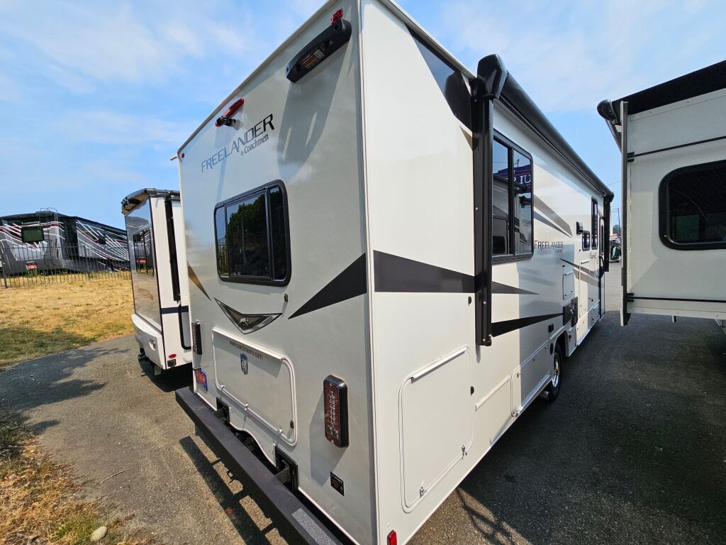 2025 Coachmen Freelander 31MB