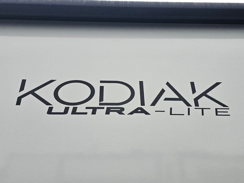 2025 Dutchmen Kodiak Ultra-Lite 257RKSL