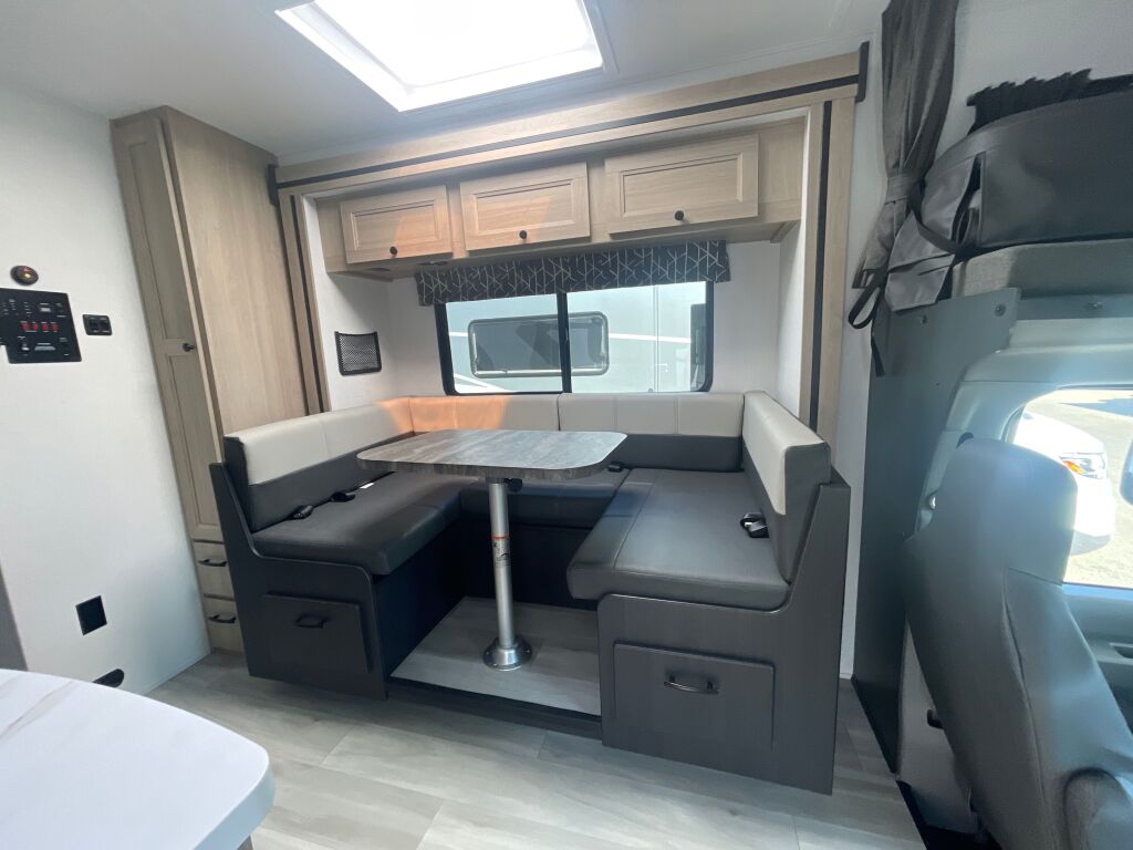 2024 Forest River Sunseeker 2500TS