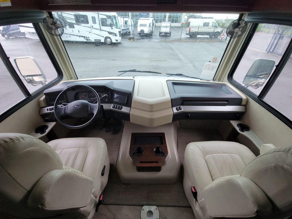 2017 Fleetwood Bounder 35K