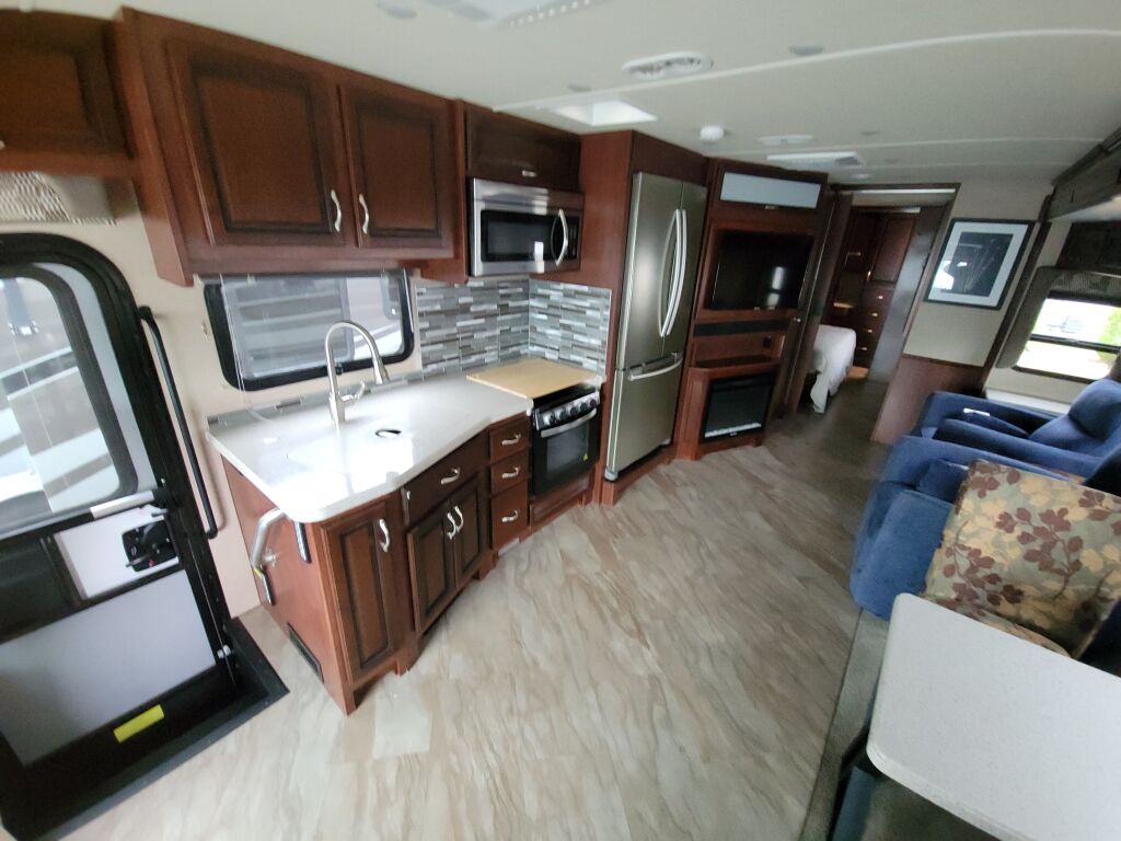 2017 Fleetwood Bounder 35K