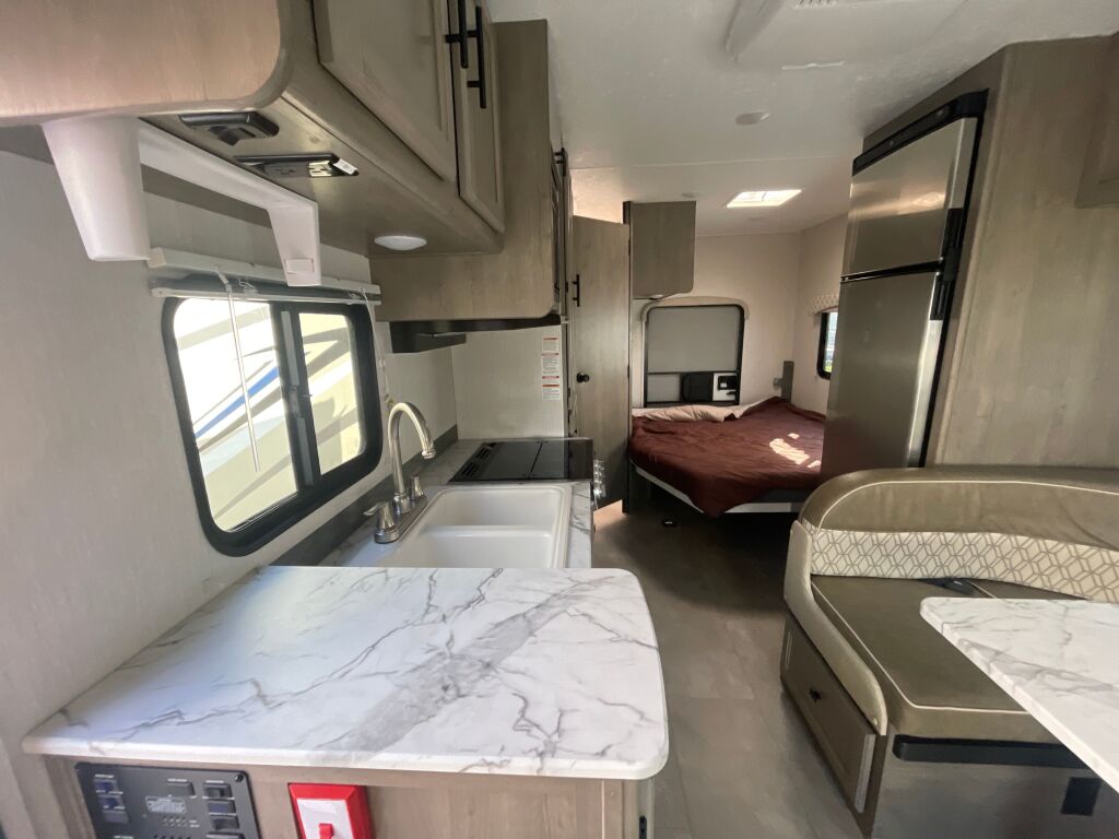 2021 Coachmen Freelander 22XG