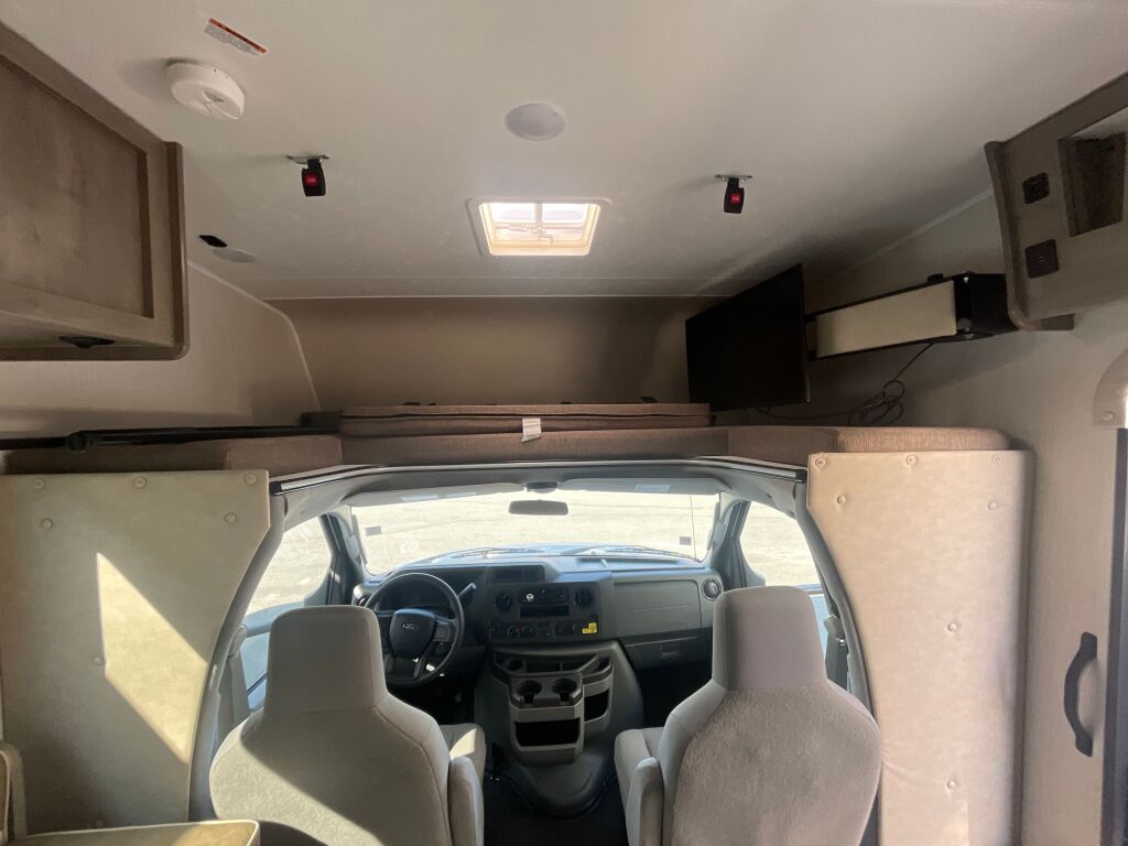 2021 Coachmen Freelander 22XG