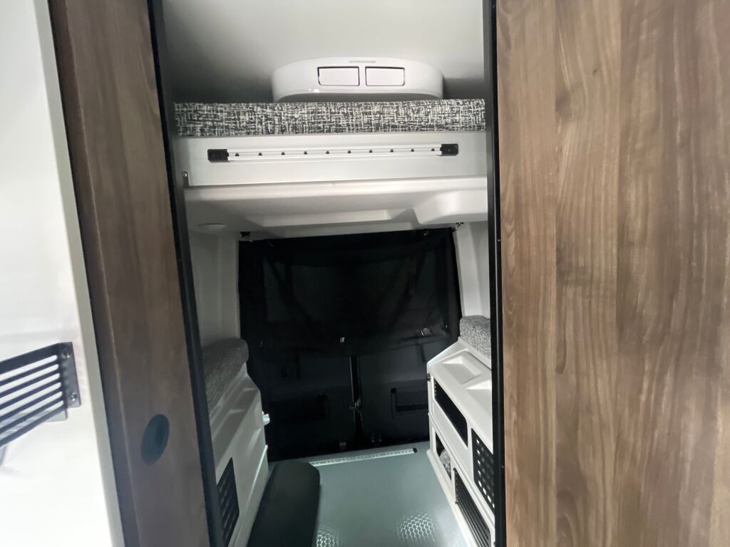 2025 Tiffin Motorhomes GH1 GH1