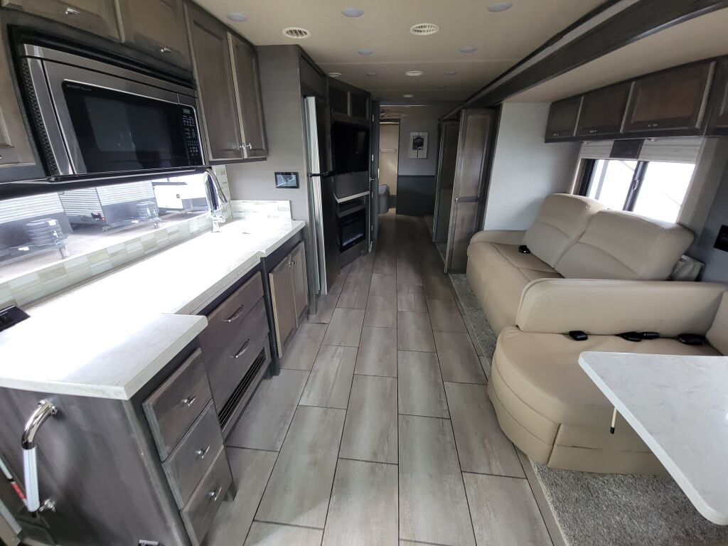 2022 Tiffin Motorhomes Open Road Allegro 36UA