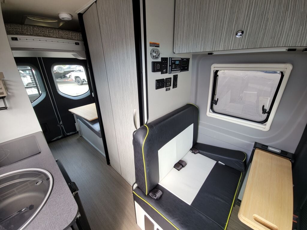 2020 Winnebago Revel 44E