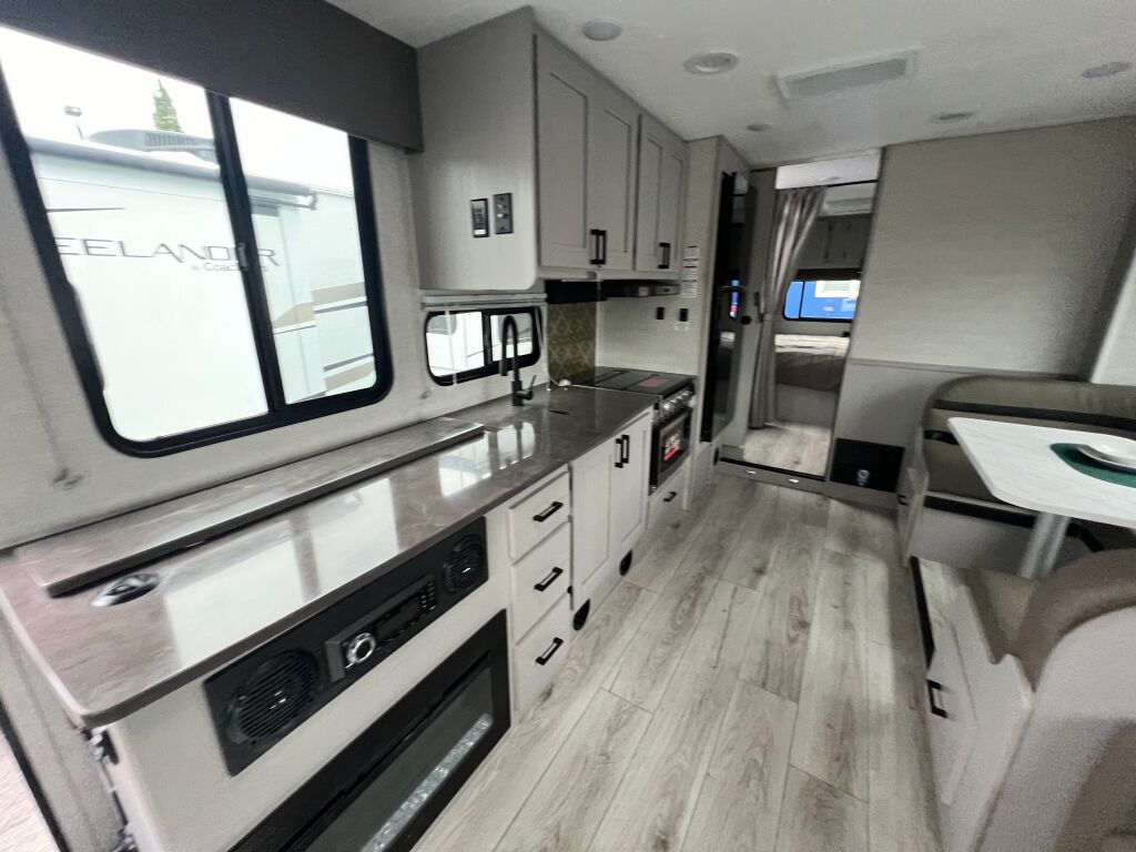 2025 Coachmen Freelander 31MB