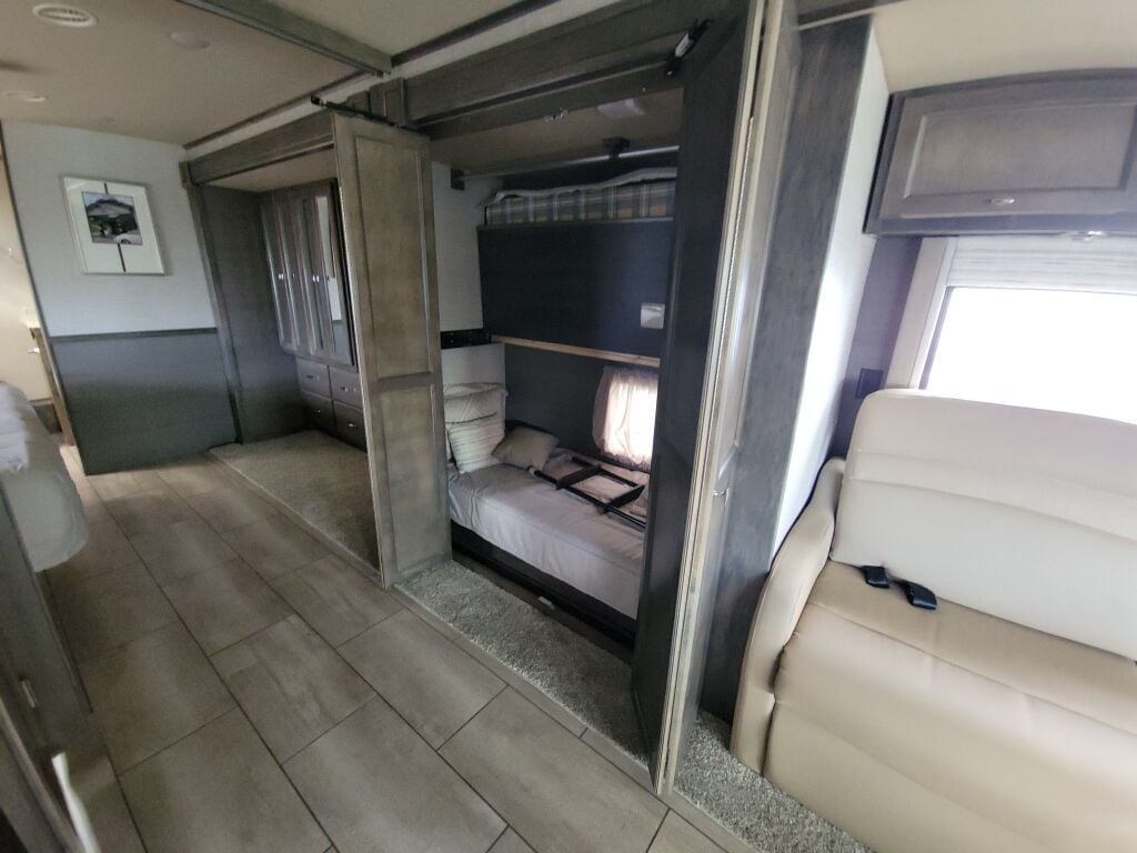 2022 Tiffin Motorhomes Open Road Allegro 36UA