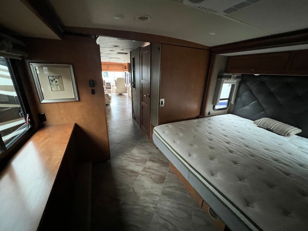 2017 Winnebago Forza 36G