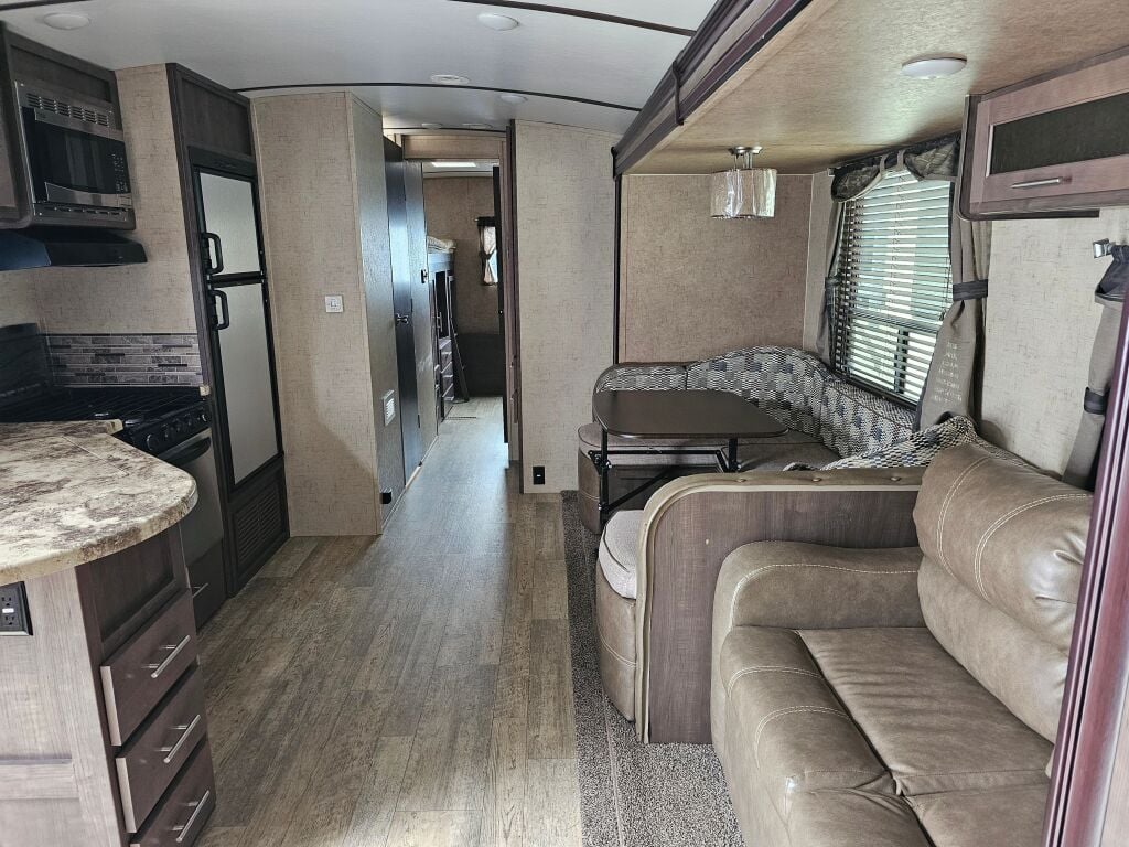 2016 Forest River Surveyor 32BHDS