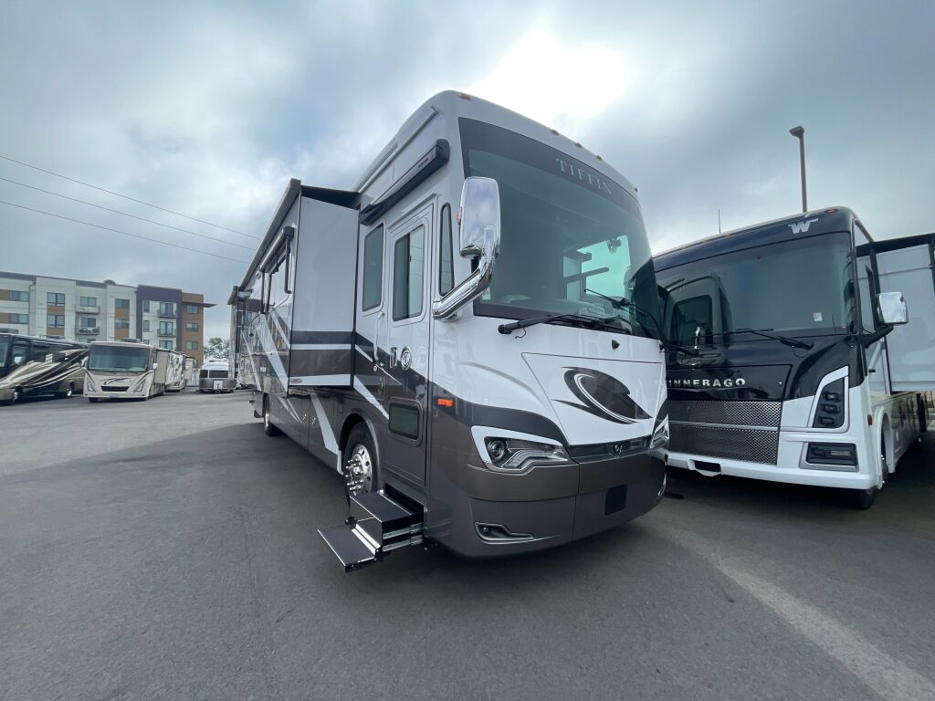 2022 Tiffin Motorhomes Allegro Bus 37AP