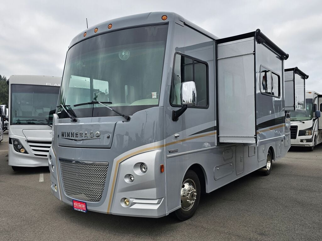 2020 Winnebago Adventurer 27N