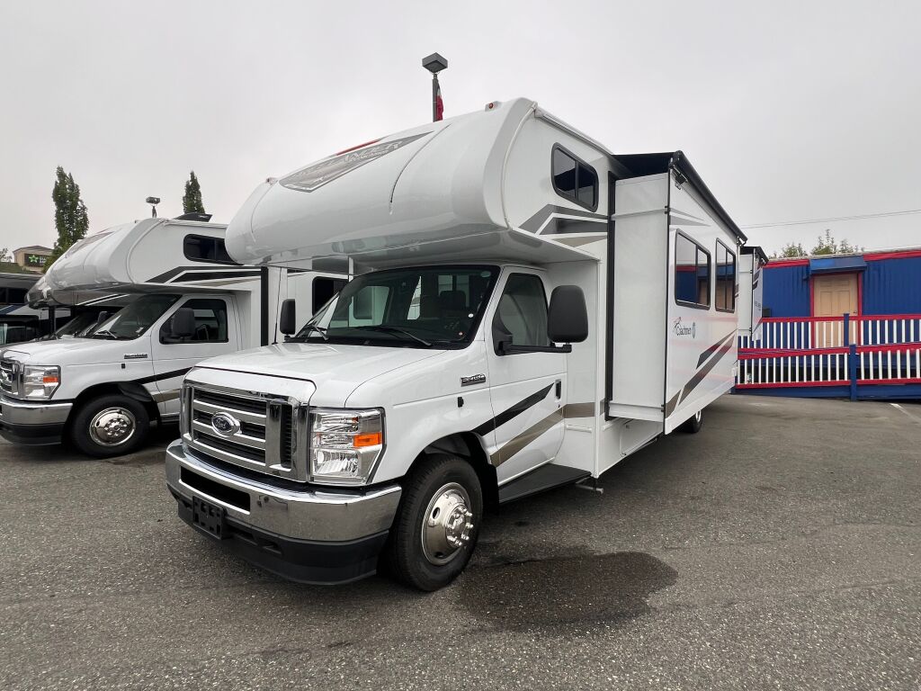 2025 Coachmen Freelander 31MB