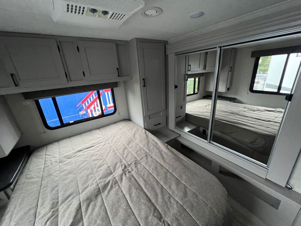 2025 Coachmen Freelander 31MB