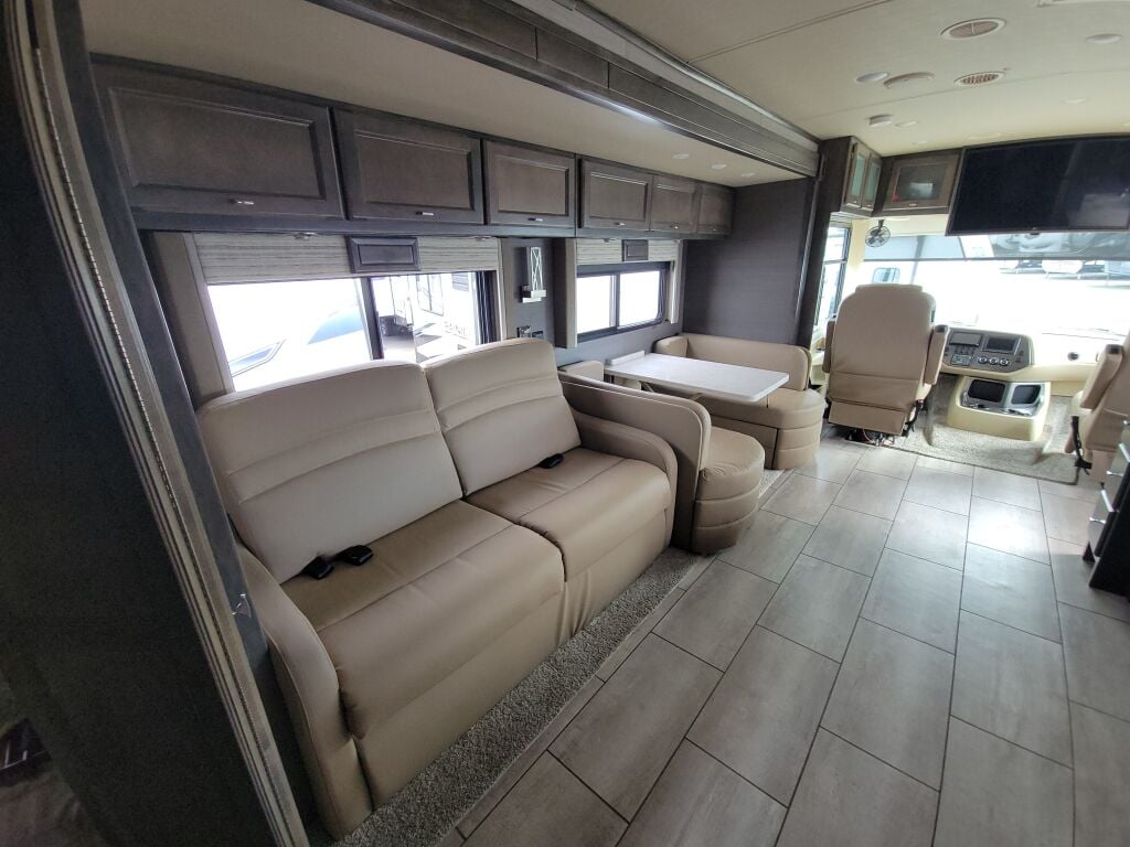 2022 Tiffin Motorhomes Open Road Allegro 36UA