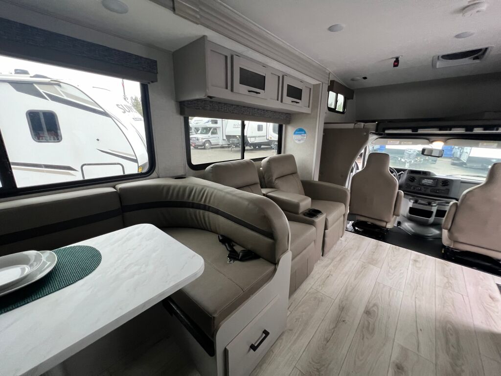 2025 Coachmen Freelander 31MB