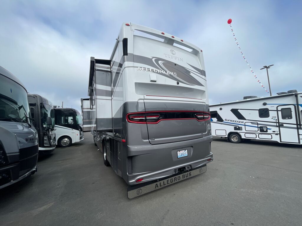 2022 Tiffin Motorhomes Allegro Bus 37AP