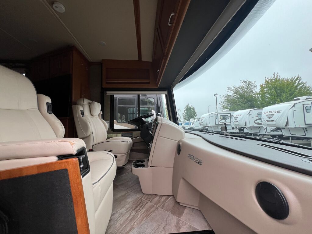 2017 Winnebago Forza 36G