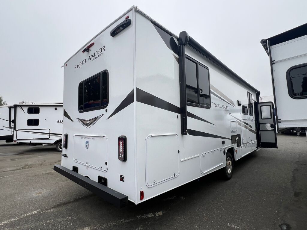 2025 Coachmen Freelander 31MB