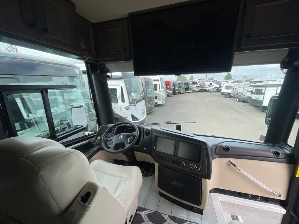 2022 Tiffin Motorhomes Allegro Bus 37AP