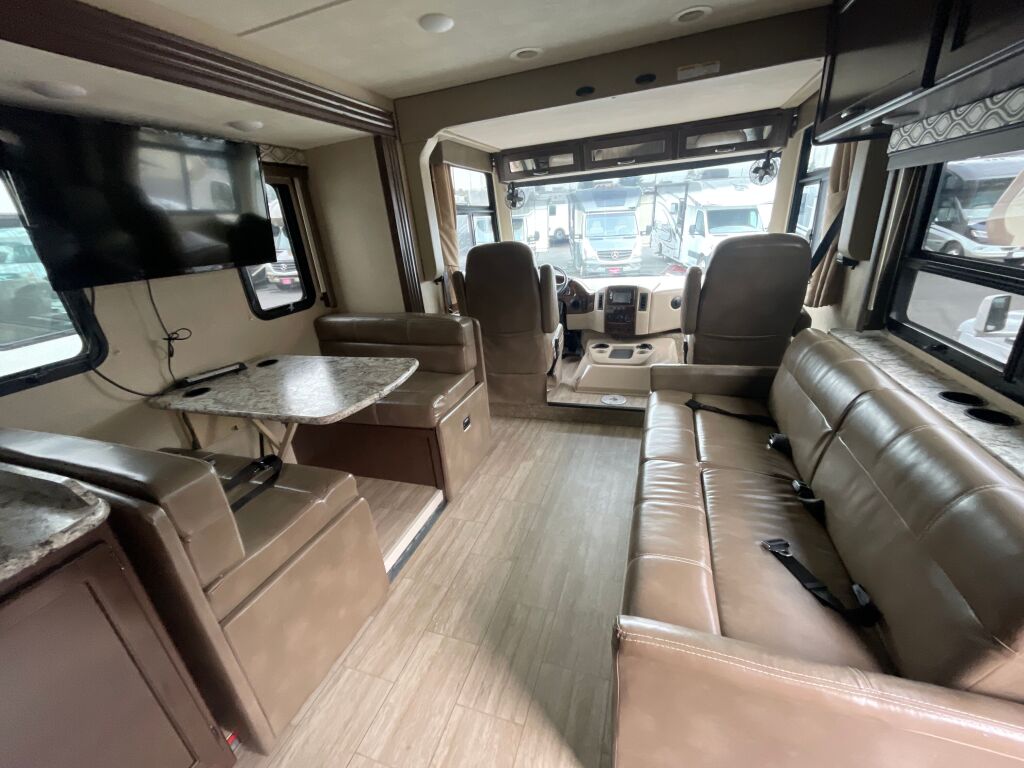 2018 Thor Motor Coach Freedom Traveler 30A