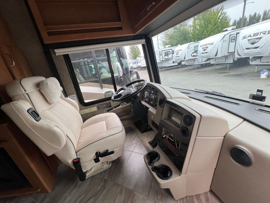 2017 Winnebago Forza 36G