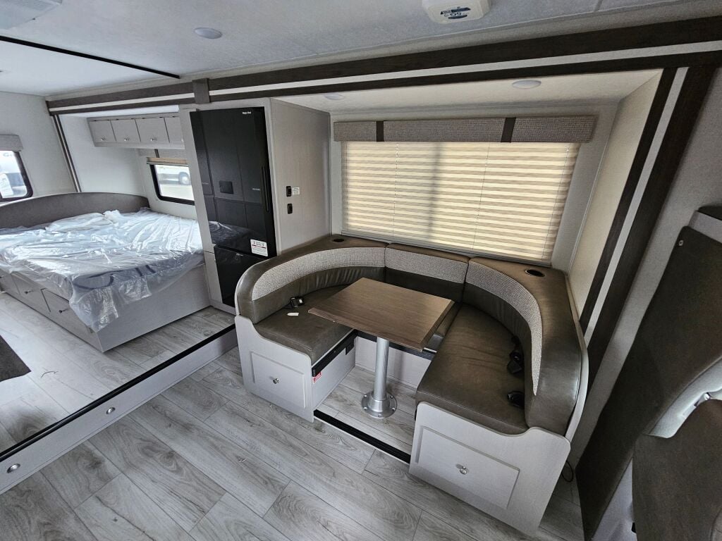 2025 Coachmen Freelander 23FS