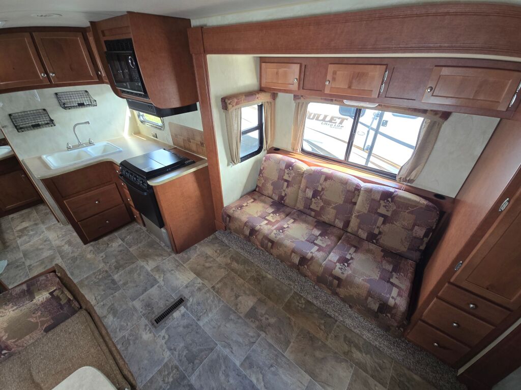 2015 Northwood Nash 24M