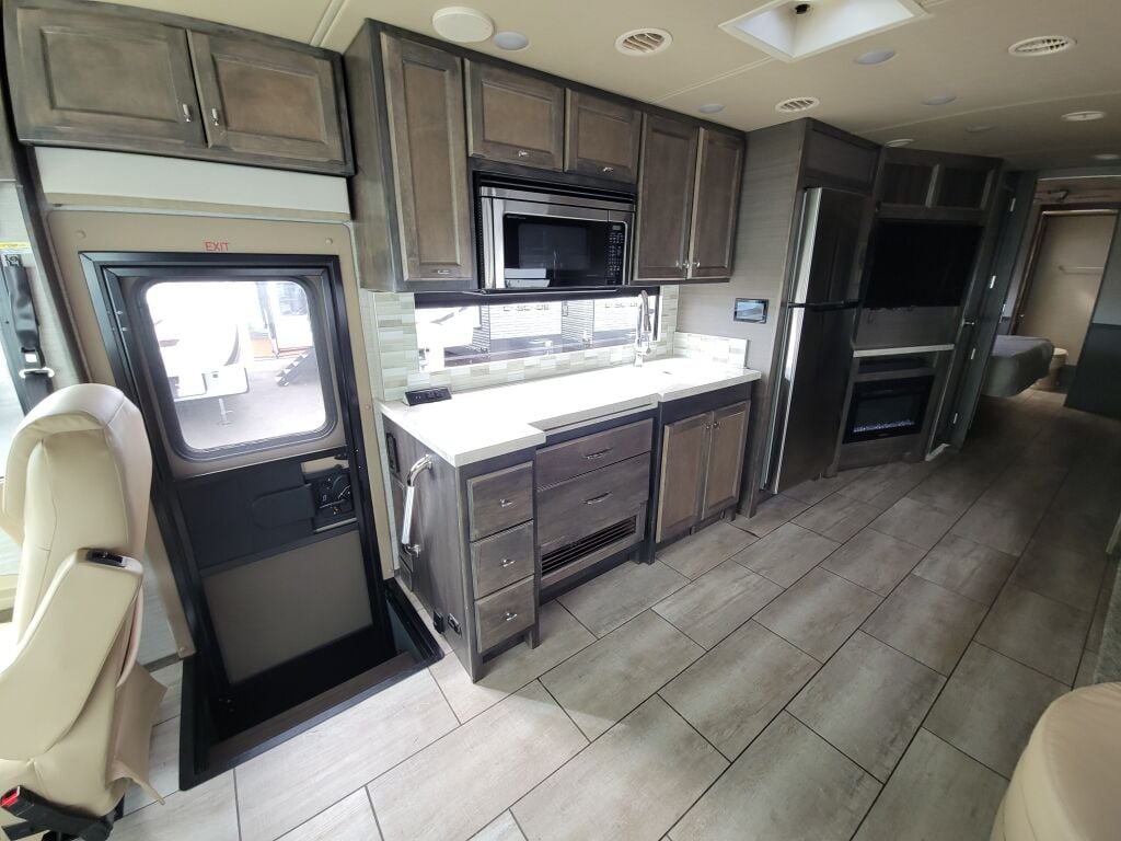 2022 Tiffin Motorhomes Open Road Allegro 36UA