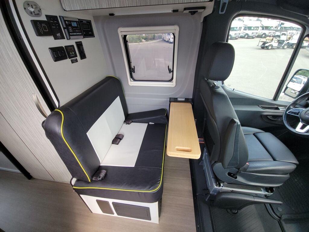 2020 Winnebago Revel 44E