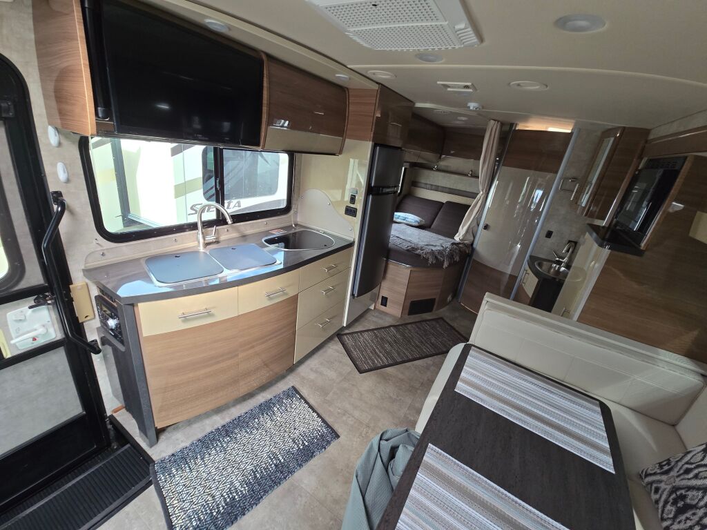 2015 Winnebago View 24J