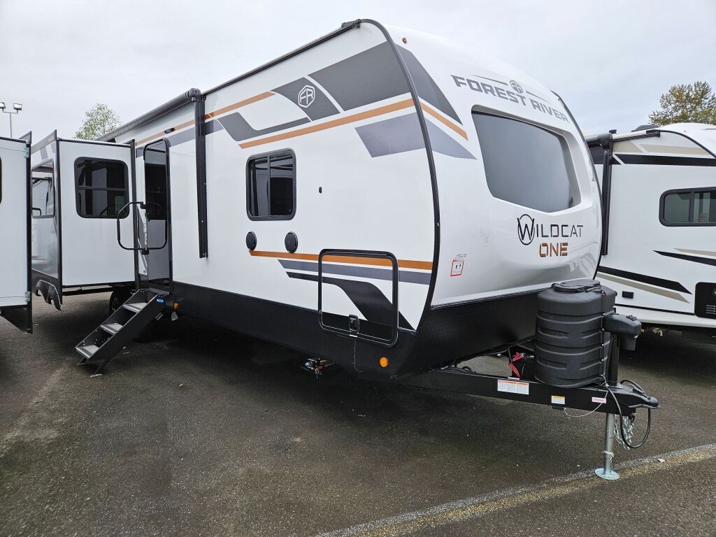 2025 Forest River Wildcat Travel Trailer 304MBX