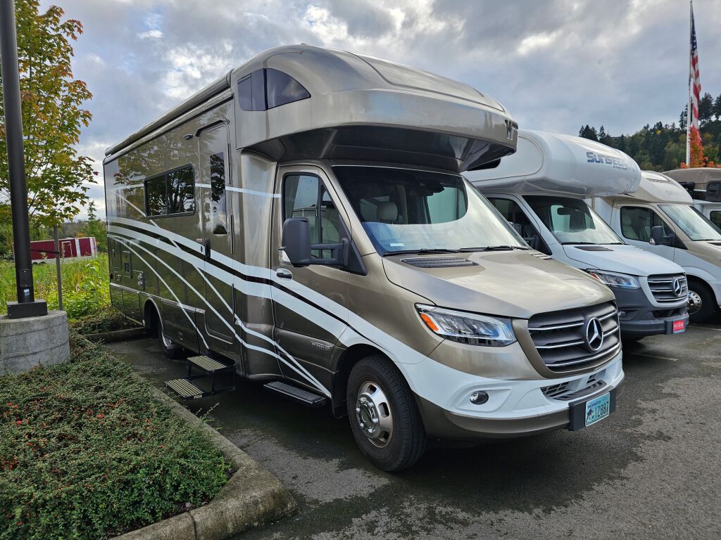 2022 Winnebago View 24D