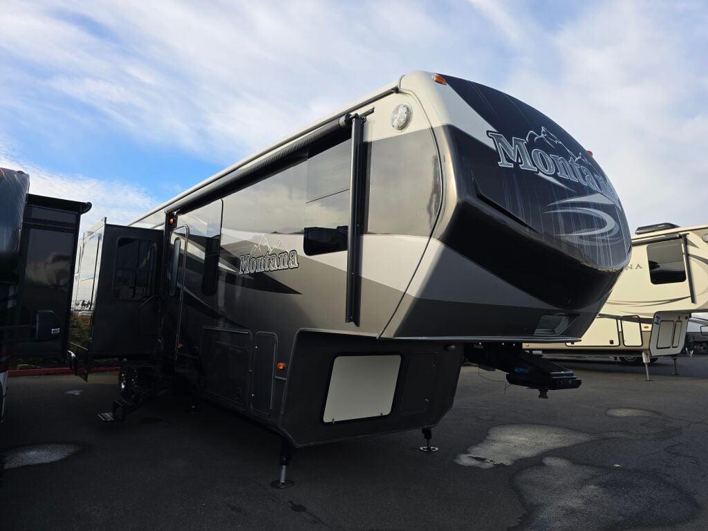 2016 Keystone Montana 3791RD