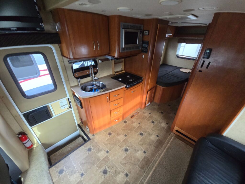 2009 Holiday Rambler Traveler 24RBH