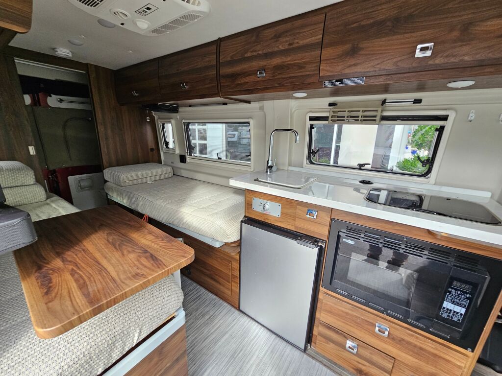 2022 Winnebago Travato 59K