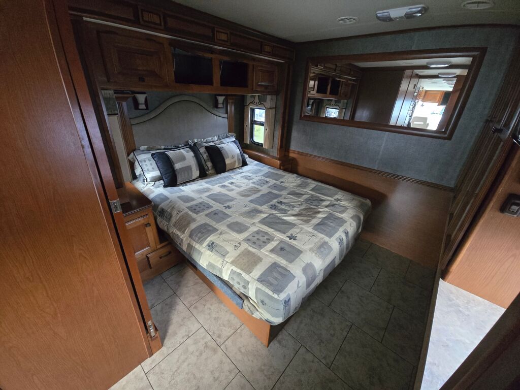 2012 Tiffin Motorhomes Allegro 34TGA