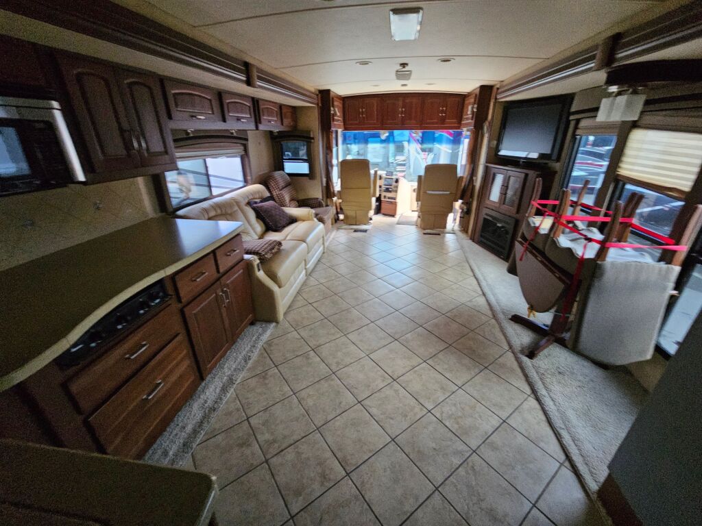 2008 Winnebago Tour 40FD