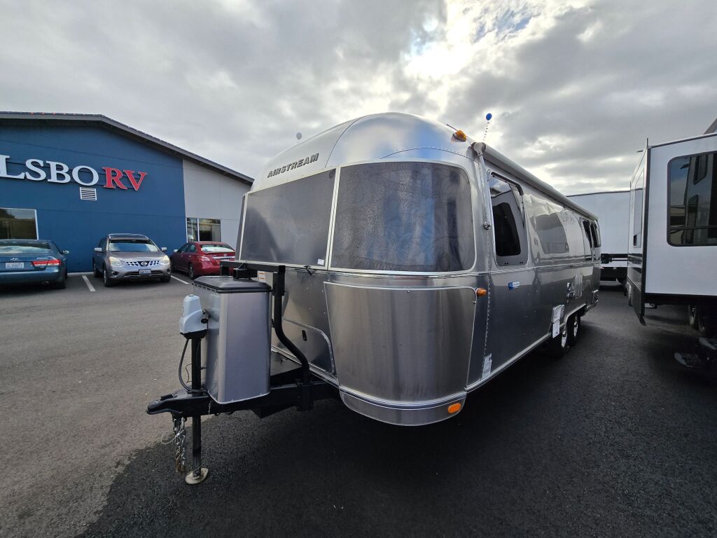 2019 Airstream Flying Cloud 27FB