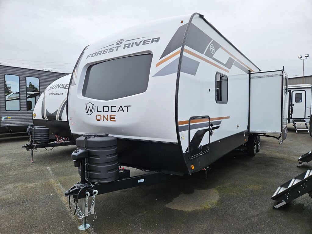 2025 Forest River Wildcat Travel Trailer 304MBX