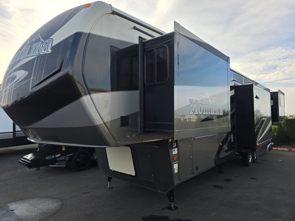 2016 Keystone Montana 3791RD