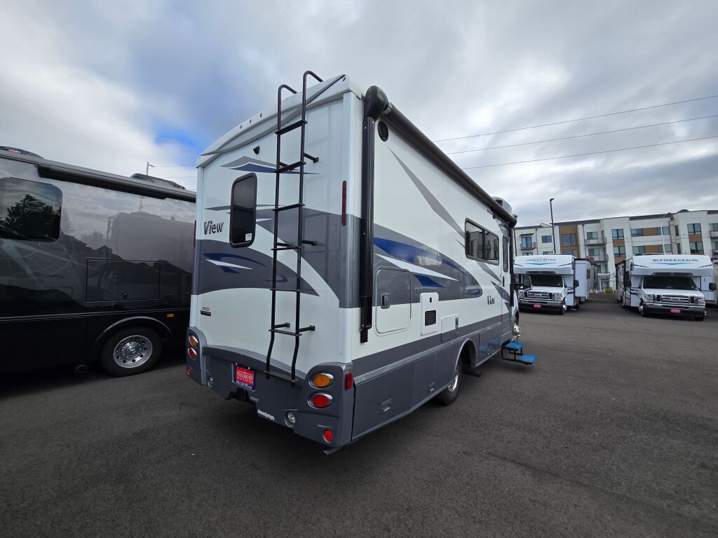 2018 Winnebago View 24D