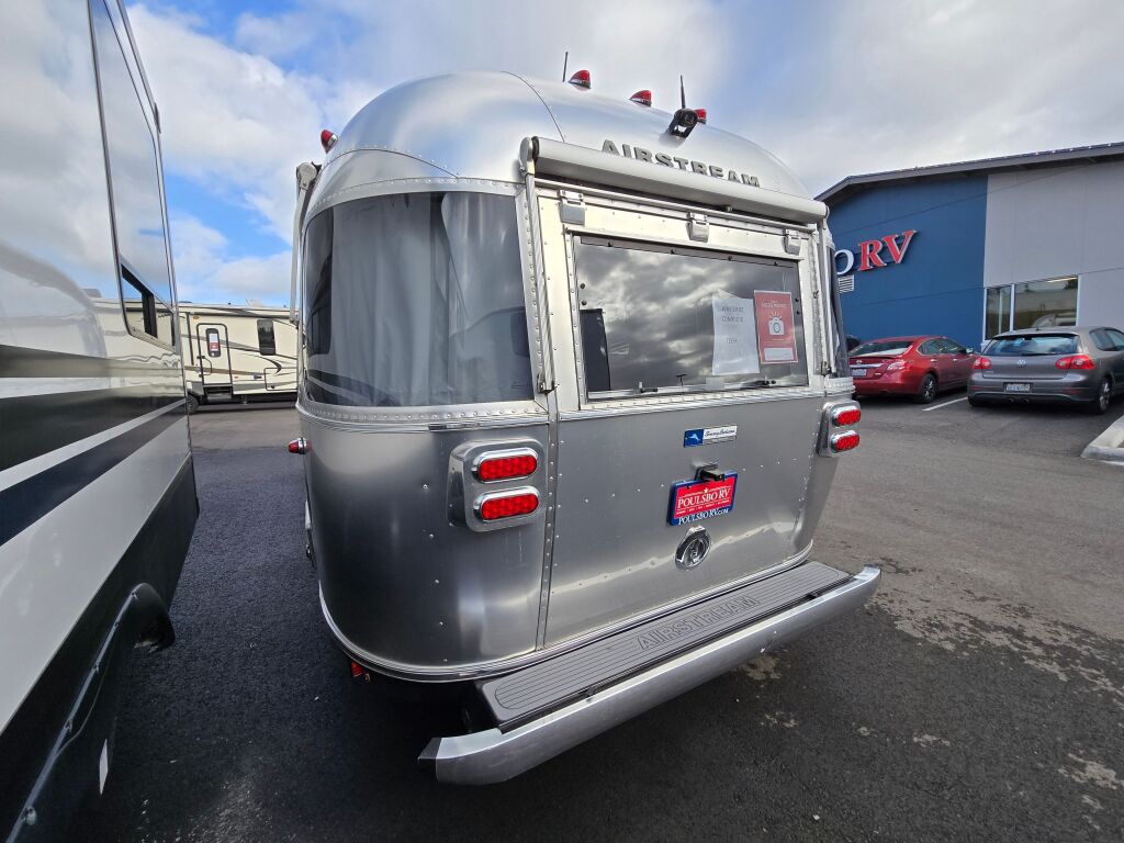 2019 Airstream Flying Cloud 27FB